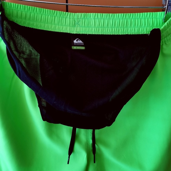 QUIKSILVER - Everyday 17" Volleys - NWT (S) - Picture 11 of 13